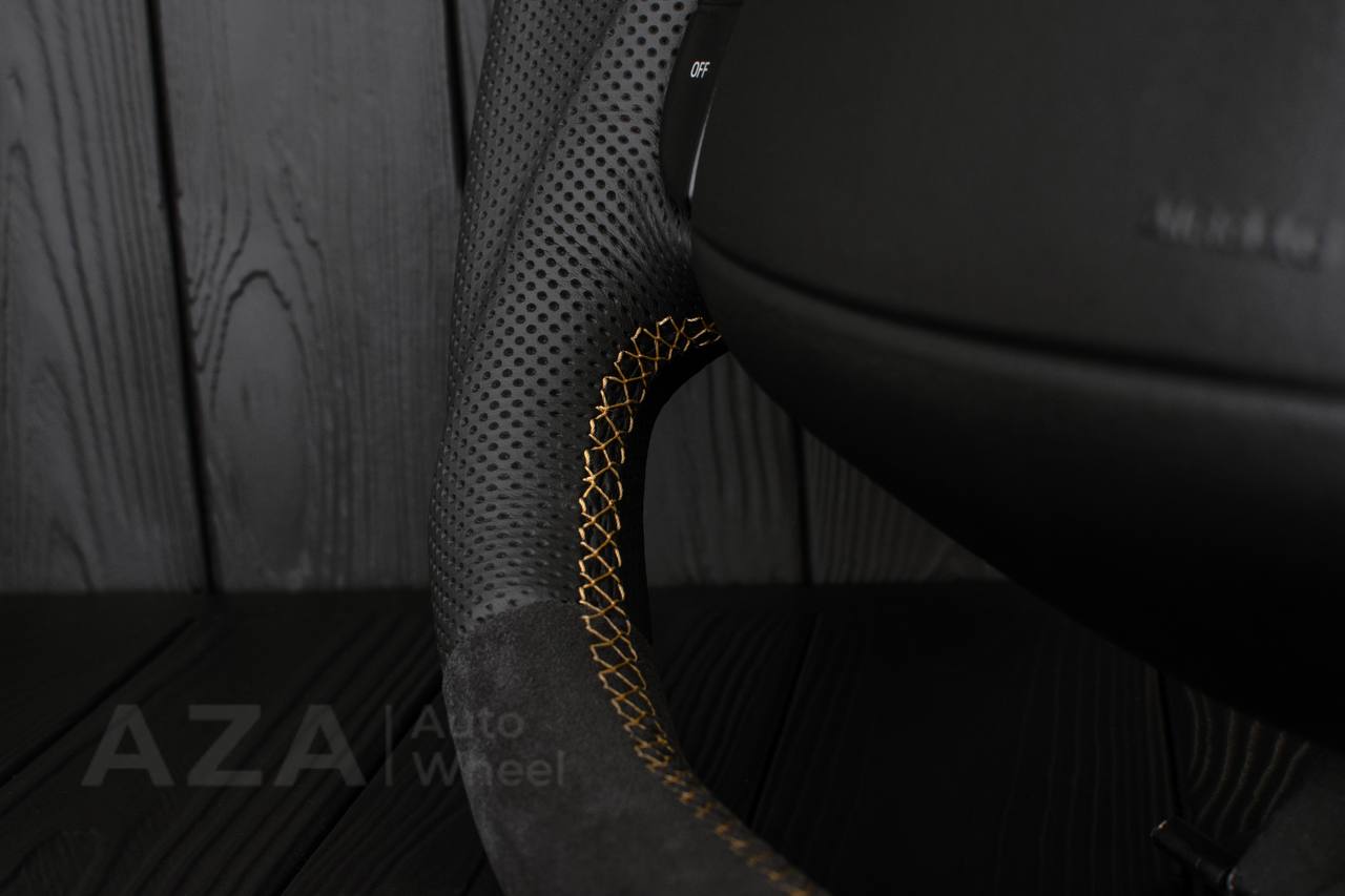 Steering wheel Ford F150/F250/F350 97-2007 Alcantara/Perforated leather/GOLD details - Image 9
