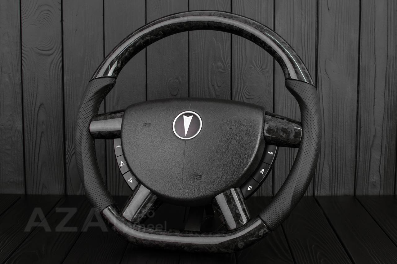 Steering wheel Pontiac GTO (2004 -2006) Forged Carbon fiber/Perforated leather - Image 4