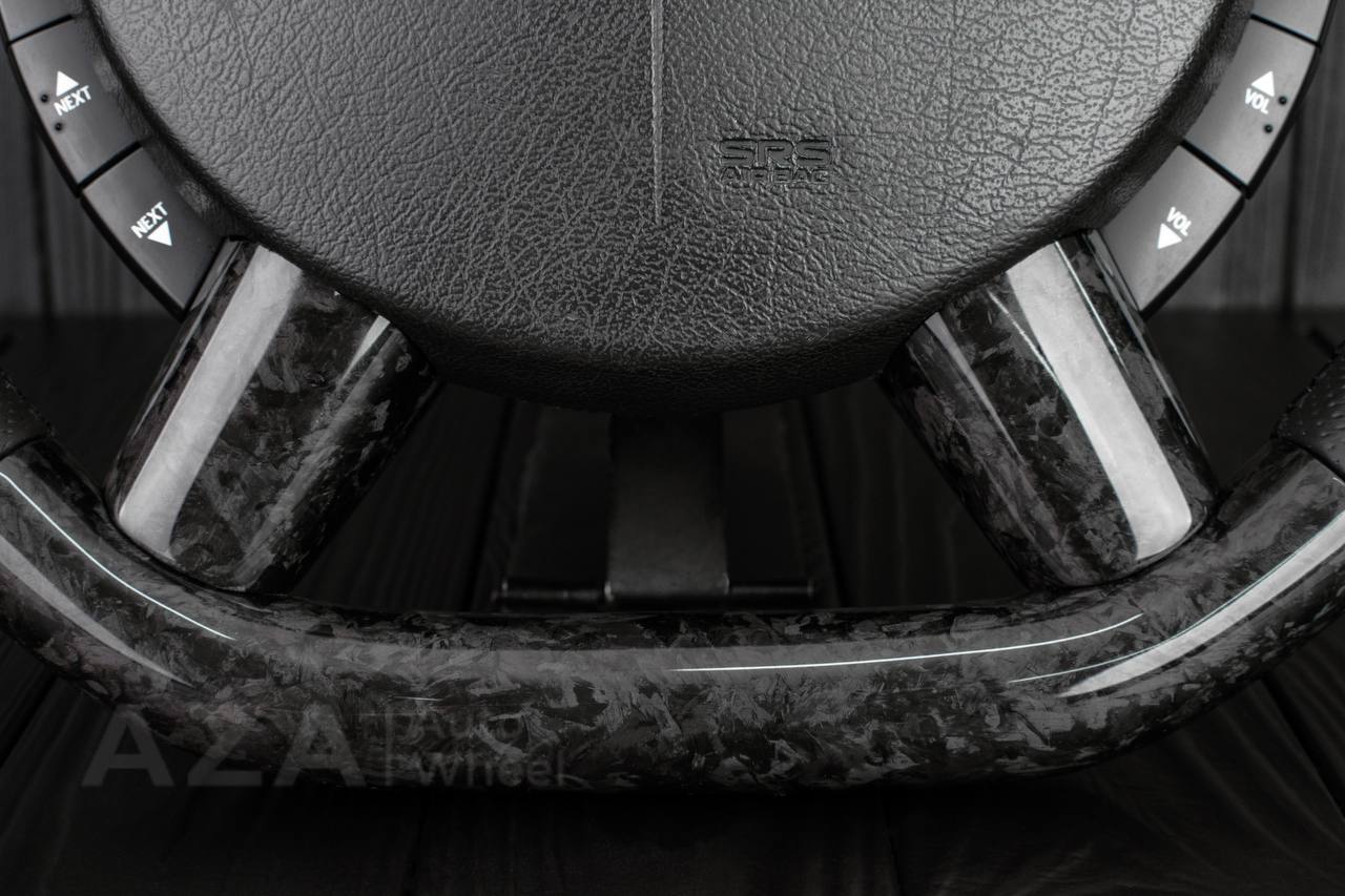Steering wheel Pontiac GTO (2004 -2006) Forged Carbon fiber/Perforated leather - Image 5
