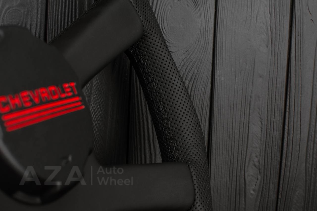 Steering wheel GM, OBS Silverado, Sierra (1988-1994) Wood grain/Perforated leather (can be any color) - Image 9
