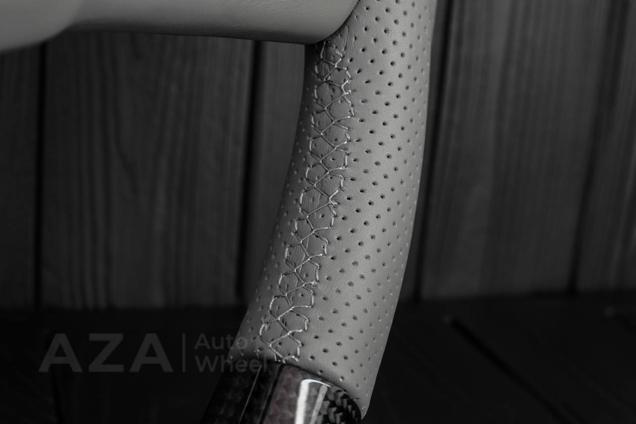 Steering wheel Square Body GM C/K/C10/C5/K5/K10/K20/K30 (1973-1987) Carbon fiber/Perforated leather/Gray stripe (can be any color stitching and stripe) - Image 12