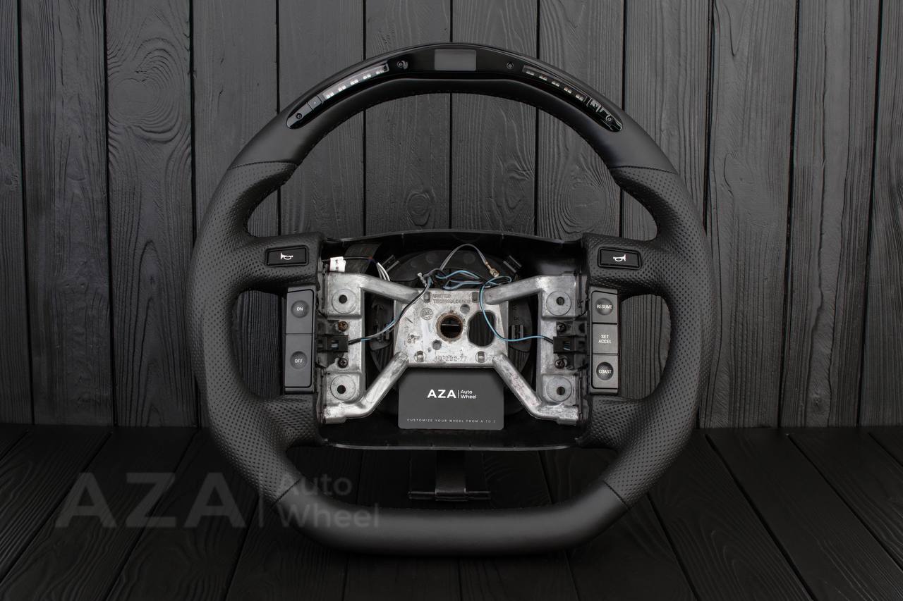 Steering wheel Ford F150/Bronco 1992-1996 Napa/Perforated leather/Led display (will only work with newer swap like Coyote)