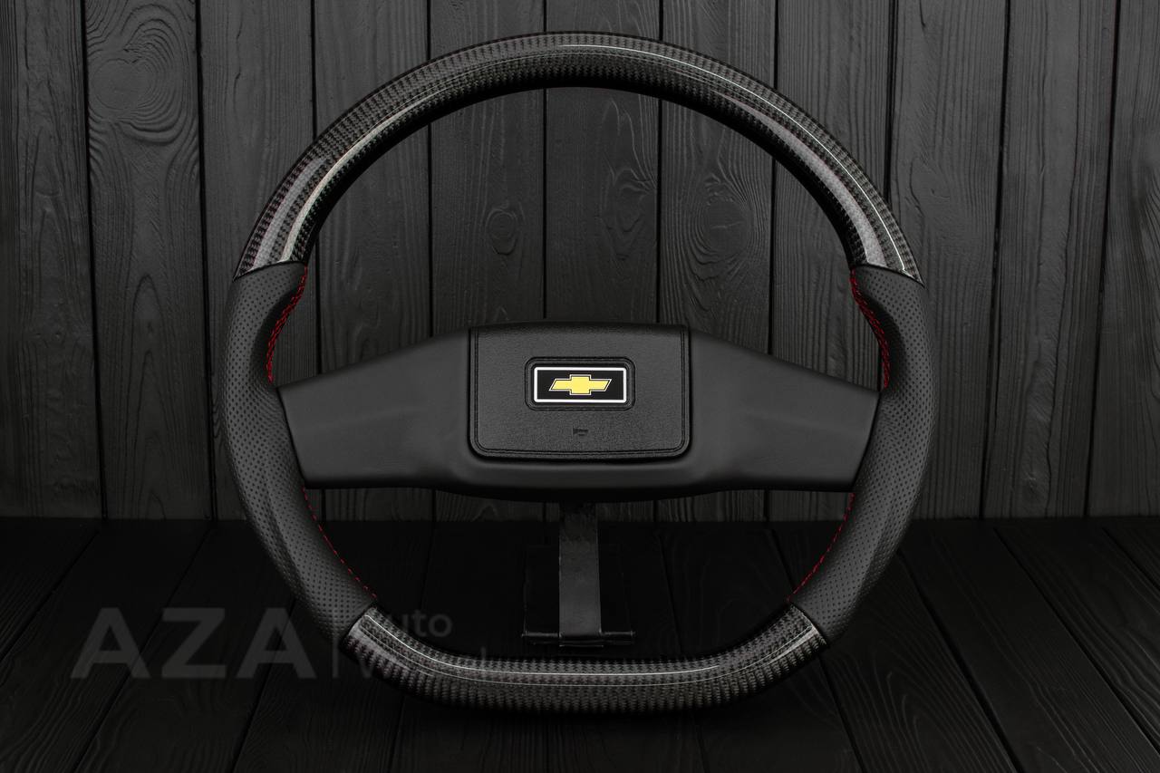 Steering wheel Square Body GM C/K/C10/C5/K5/K10/K20/K30 (1973-1987) Carbon fiber/Perforated leather (can be any color stitching and stripe) - Image 3