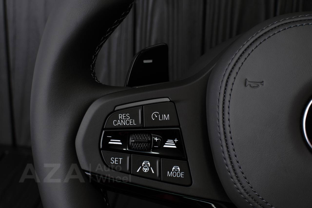 Steering wheel BMW G20 3 SERIES /G30 5 SERIES /G05 X5/G07 X7/G15 8 SERIES/G11 G12 7 SERIES Piano black trim/ leather - Image 6
