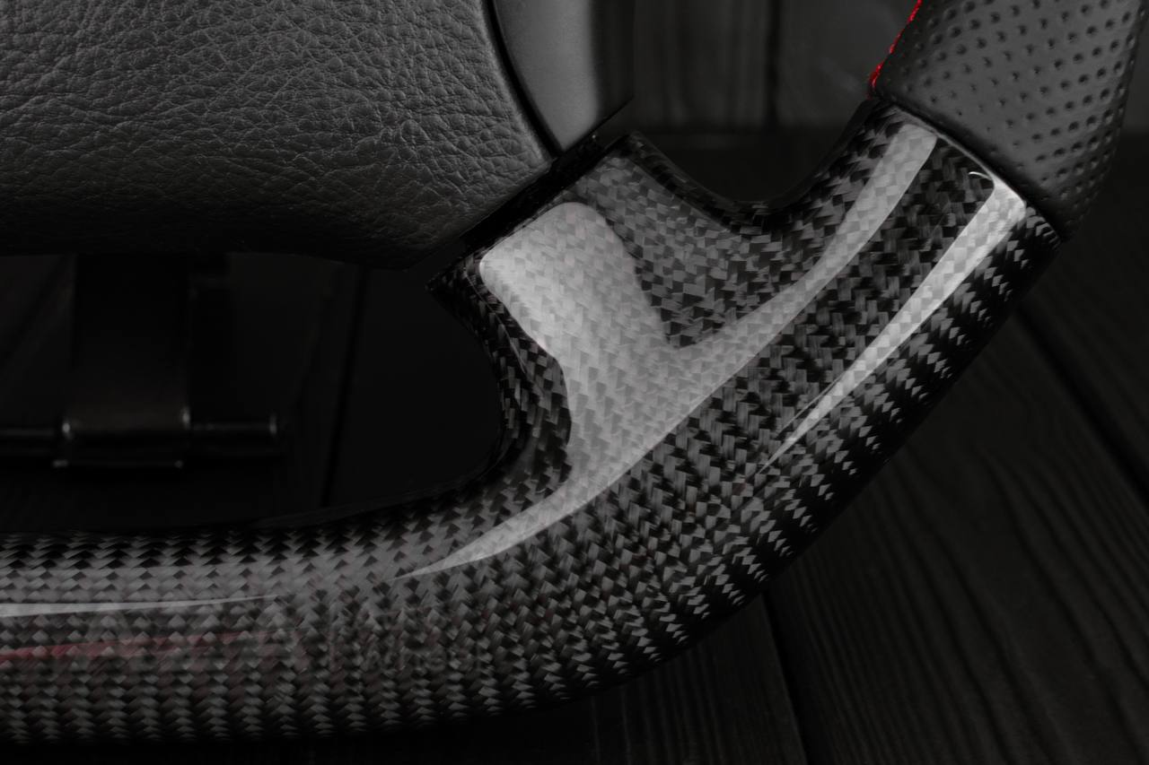 Steering wheel 2005-2011 Toyota 4Runner/Tacoma/Tundra Сarbon fiber/Perforated leather/Led display/Red details (can be any color) - Image 10