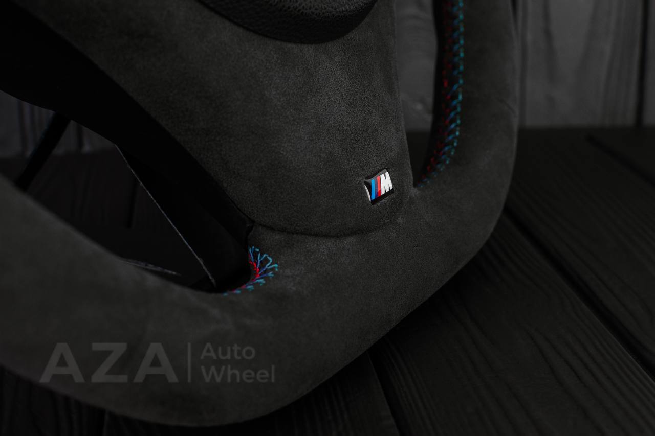 Steering wheel BMW E9X/E8X Alcantara/M color details - Image 7