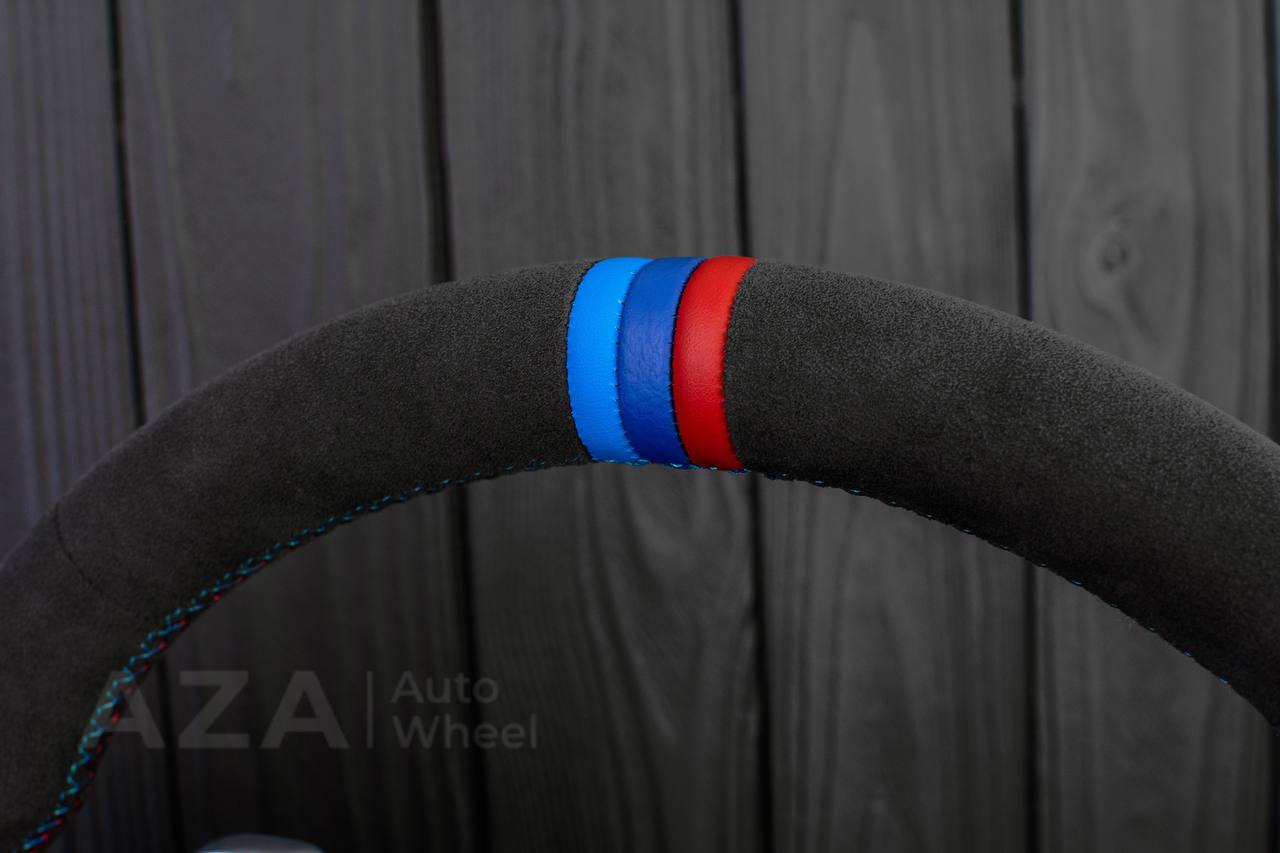 Steering wheel BMW E9X/E8X Alcantara/M color details - Image 9