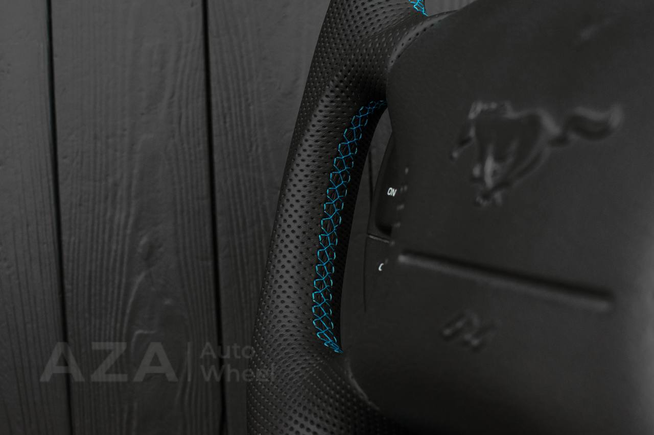 Steering wheel 1994-2004 Ford Mustang GT Cobra Carbon fiber/leather/light blue details/ MACH 1 - Image 13