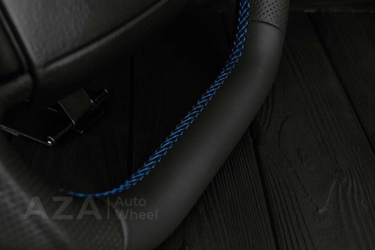Steering wheel Ford F150/F250/F350 97-2007 Napa/Perforated leather/LIGHT Blue DETAILS - Image 5