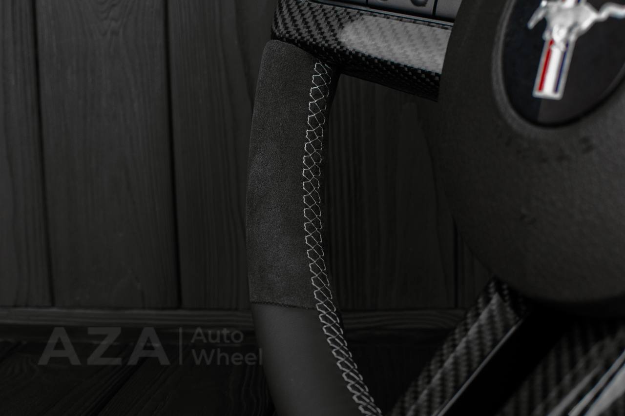 Steering Wheel Ford Mustang/GT/Shelby GT500 Carbon fiber/Napa/Alcantara/Blue stripe - Image 7