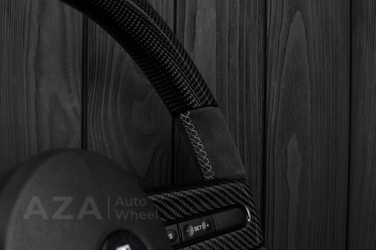 Steering Wheel Ford Mustang/GT/Shelby GT500 Carbon fiber/Napa/Alcantara/Blue stripe - Image 16