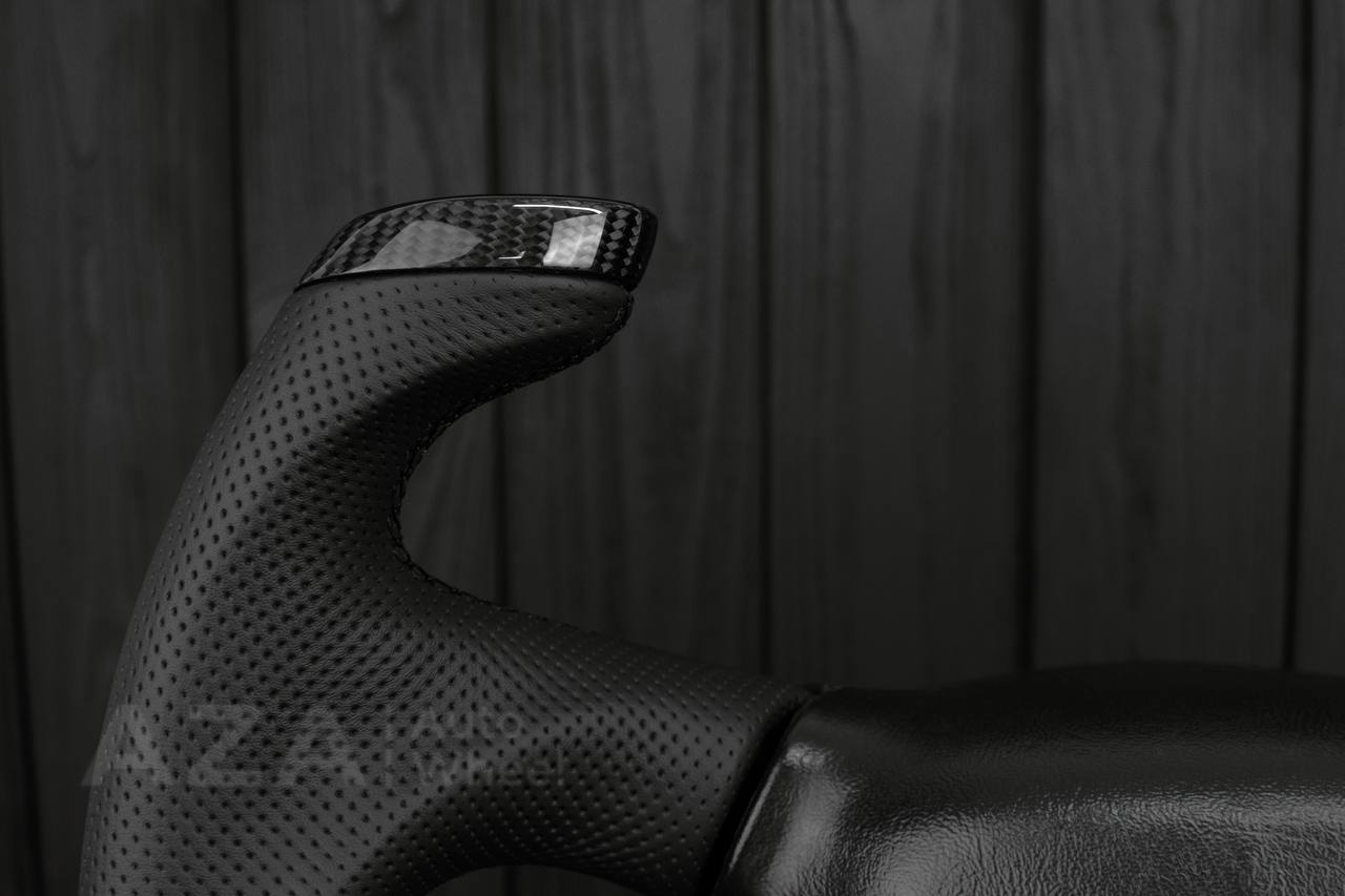 Steering wheel GM Silverado, Sierra, Escalade, Yukon, S10, Blazer, Tahoe, Suburban (1998-2002) Jet style Carbon fiber/Perforated leather - Image 5