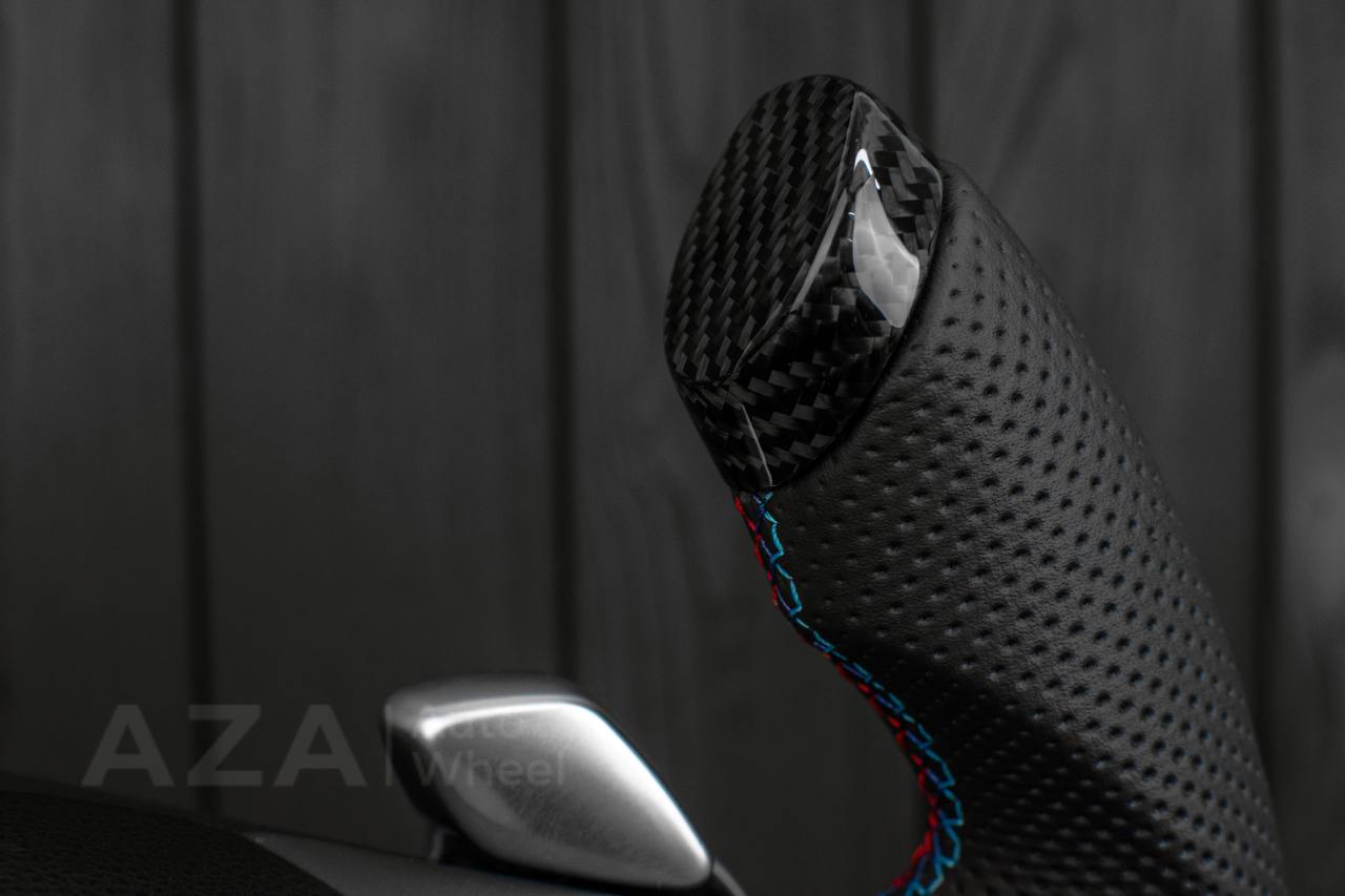 Steering wheel BMW E9X/E8X Jet style Carbon fiber/Perforated leather - Image 9