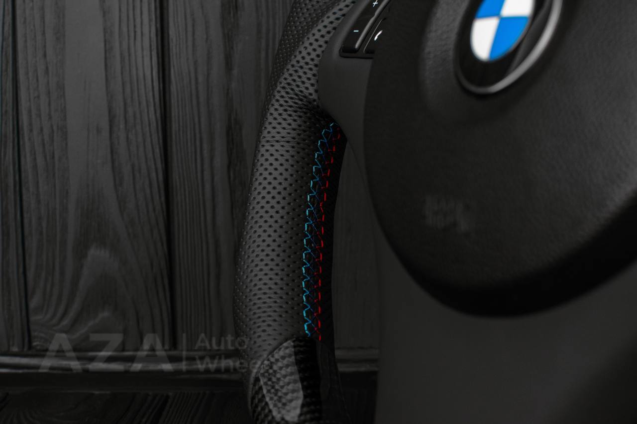 Steering wheel BMW E9X/E8X Jet style Carbon fiber/Perforated leather - Image 12
