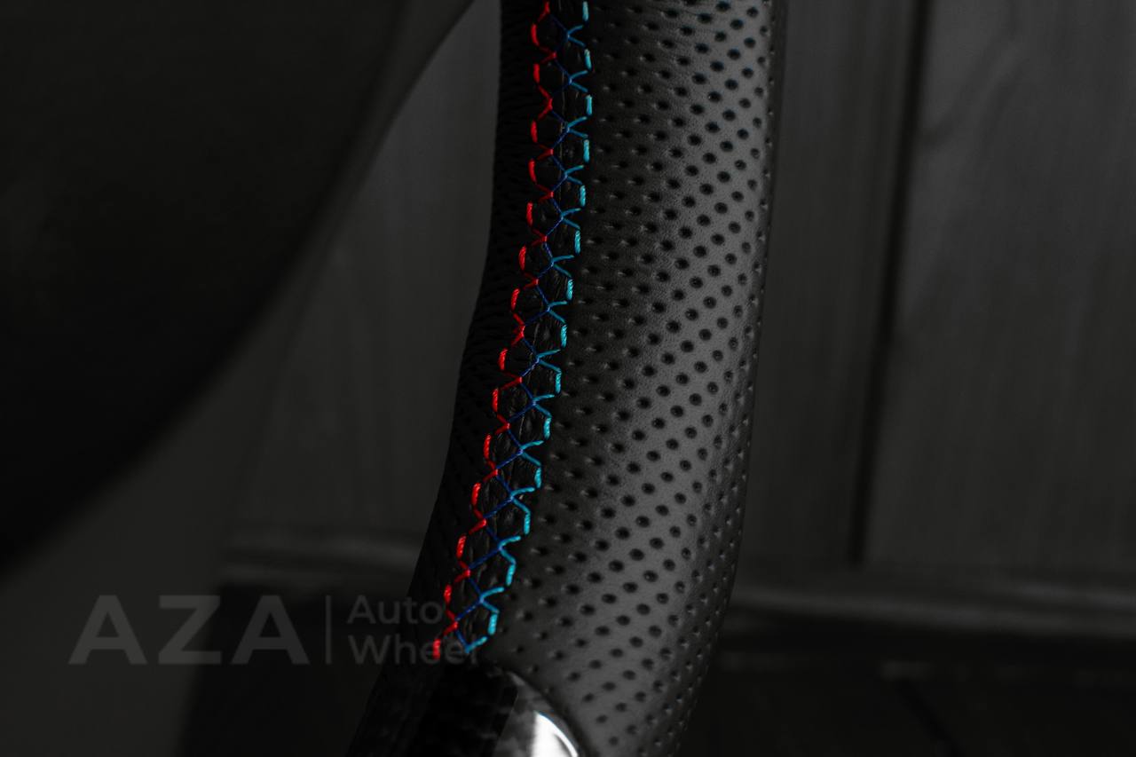 Steering wheel BMW E9X/E8X Jet style Carbon fiber/Perforated leather - Image 15