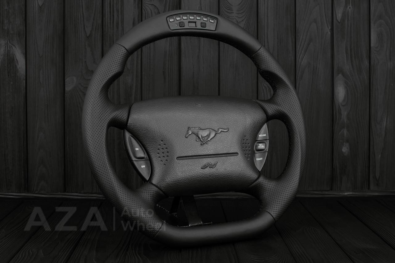 Steering wheel Ford Mustang GT Cobra Napa/Perforated leather/REV DISPLAY - Image 5