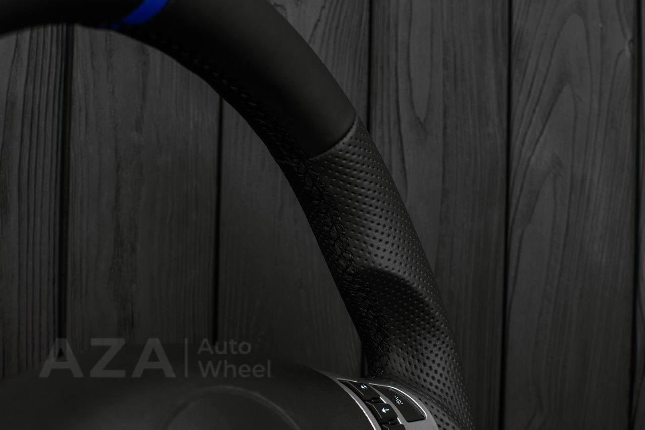 Steering wheel 2006-2011 Corvette C6 Napa/Blue stripe - Image 8