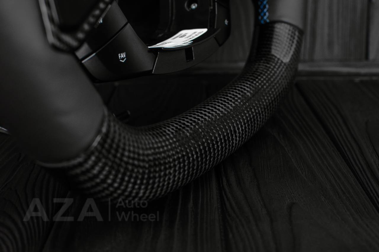 Steering wheel Corvette C8 Custom Carbon fiber/Light blue details/Oem part (send in your core afterwards for $400 core refund) - Image 11