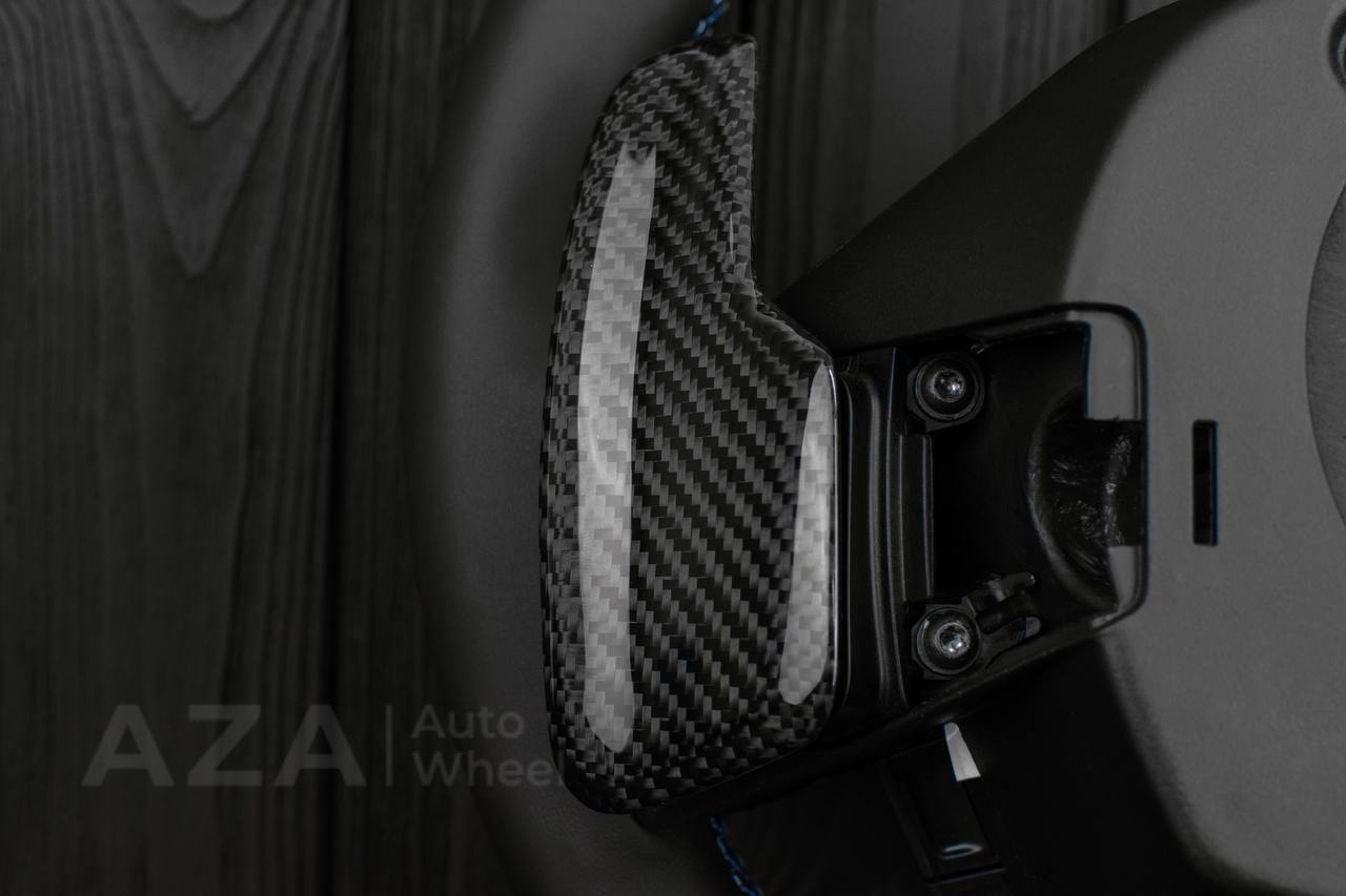 Steering wheel Corvette C8 Custom Carbon fiber/Light blue details/Oem part (send in your core afterwards for $400 core refund) - Image 14
