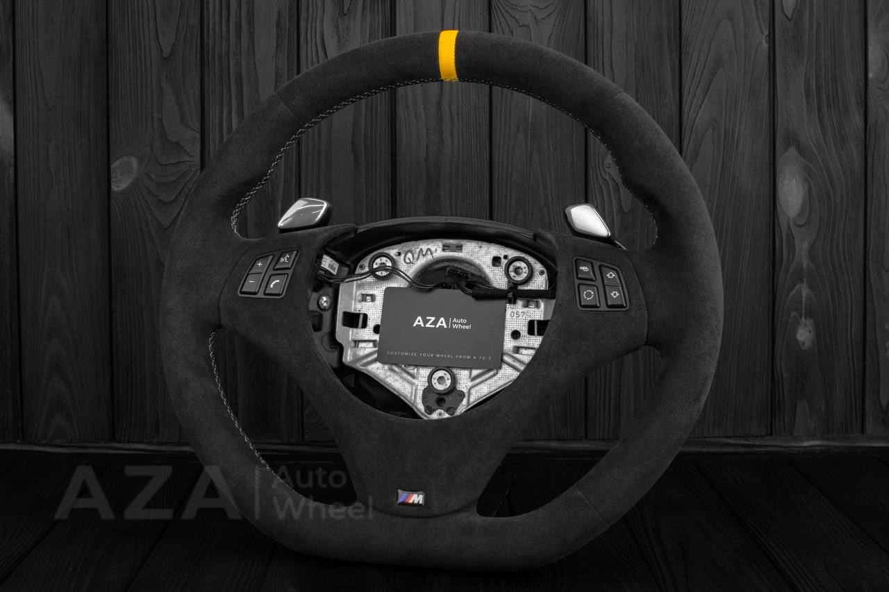Steering wheel BMW E9X/E8X Alcantara/Yellow stripe - Image 2