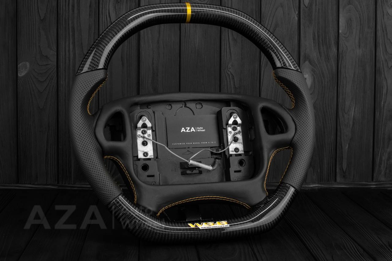 Steering wheel Pontiac Firebird/Trans Am (with or without WS6 logo) Carbon fiber/Perforated leather/GOLD details - Image 5