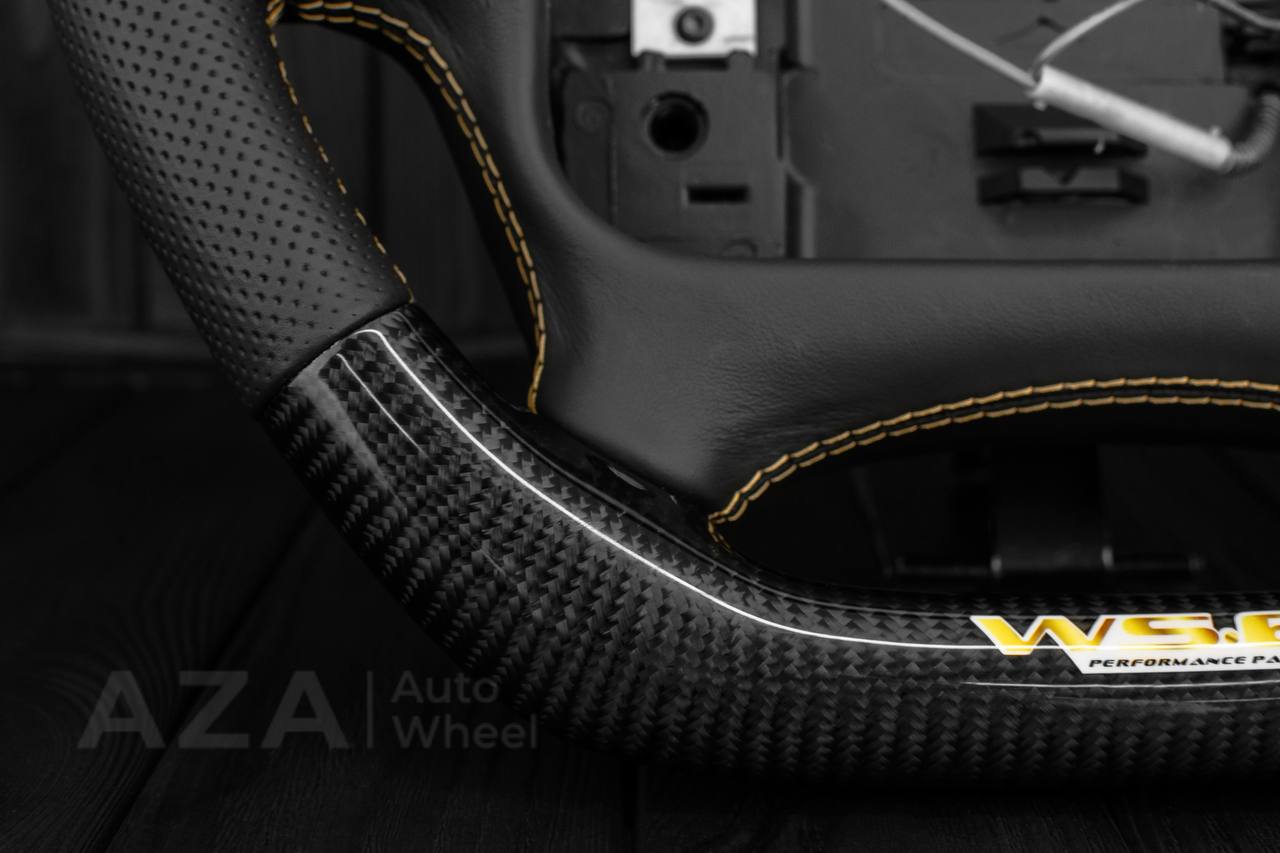 Steering wheel Pontiac Firebird/Trans Am (with or without WS6 logo) Carbon fiber/Perforated leather/GOLD details - Image 15