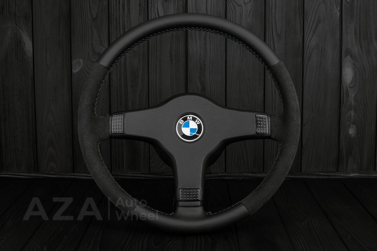 Steering wheel BMW E30 M-Tech 1 385mm converted to 370mm Napa/Alcantara