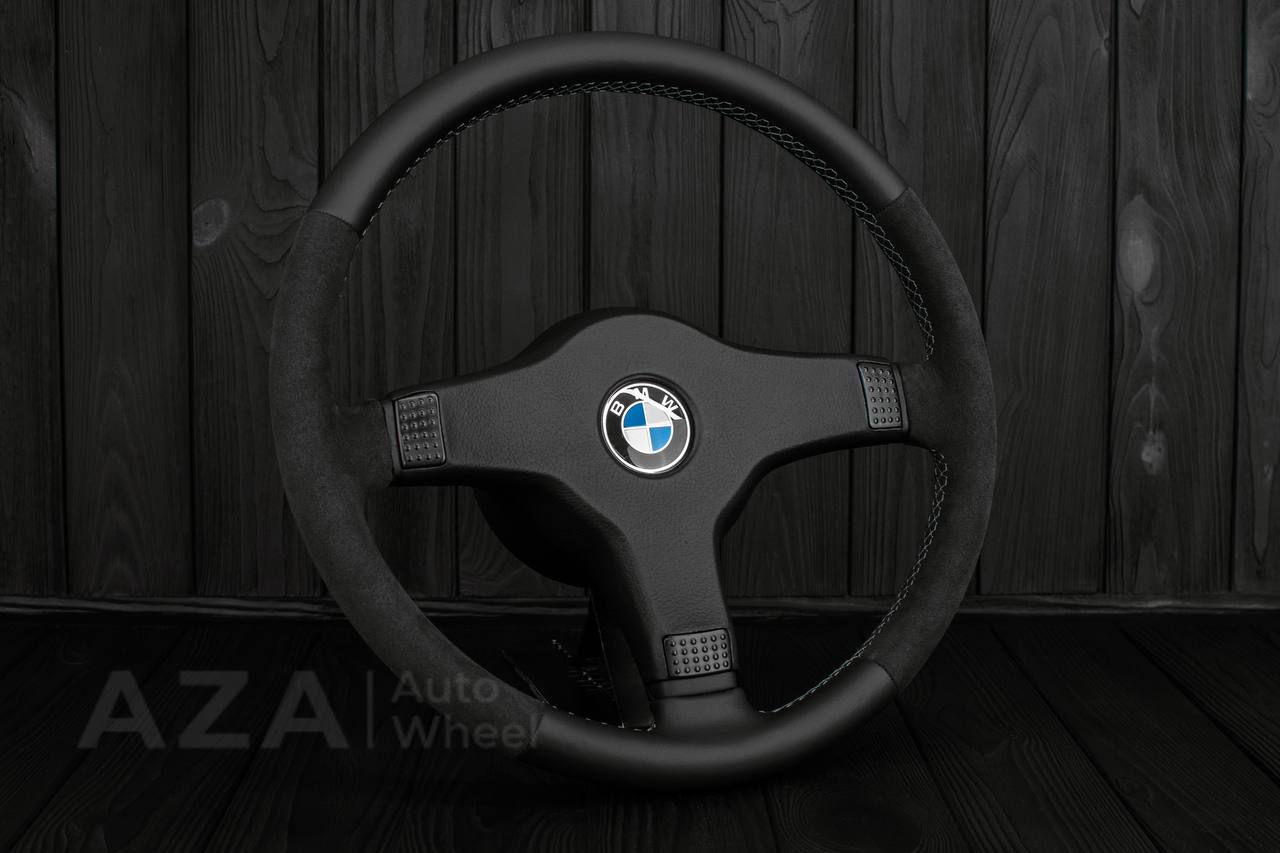 Steering wheel BMW E30 M-Tech 1 385mm converted to 370mm Napa/Alcantara - Image 5