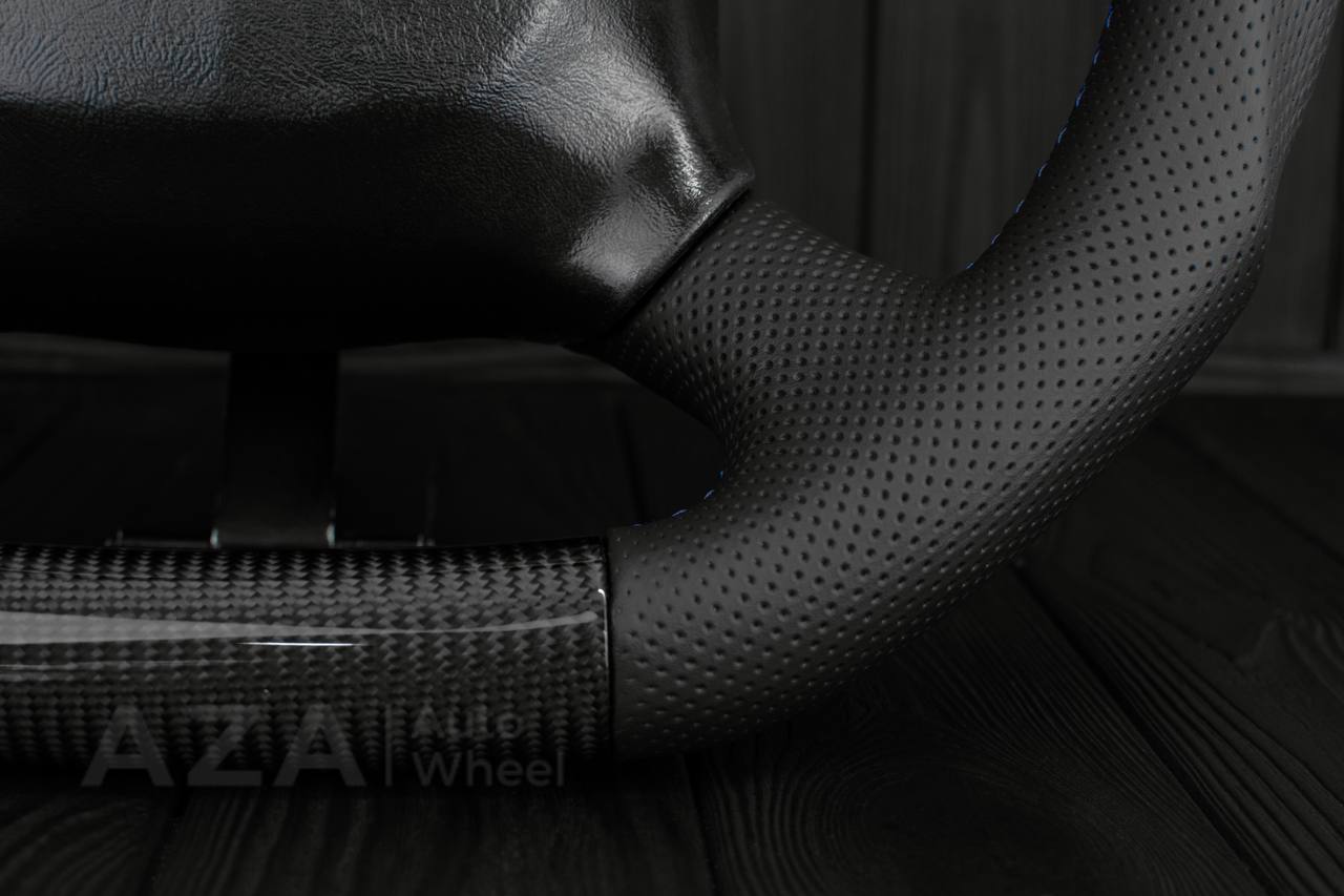 Steering wheel GM Silverado, Sierra, Escalade, Yukon, S10, Blazer, Tahoe, Suburban (1998-2002) Carbon fiber/Perforated leather/Dark blue details - Image 9